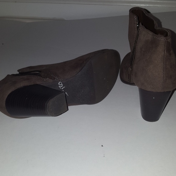 Booties - Picture 3 of 3